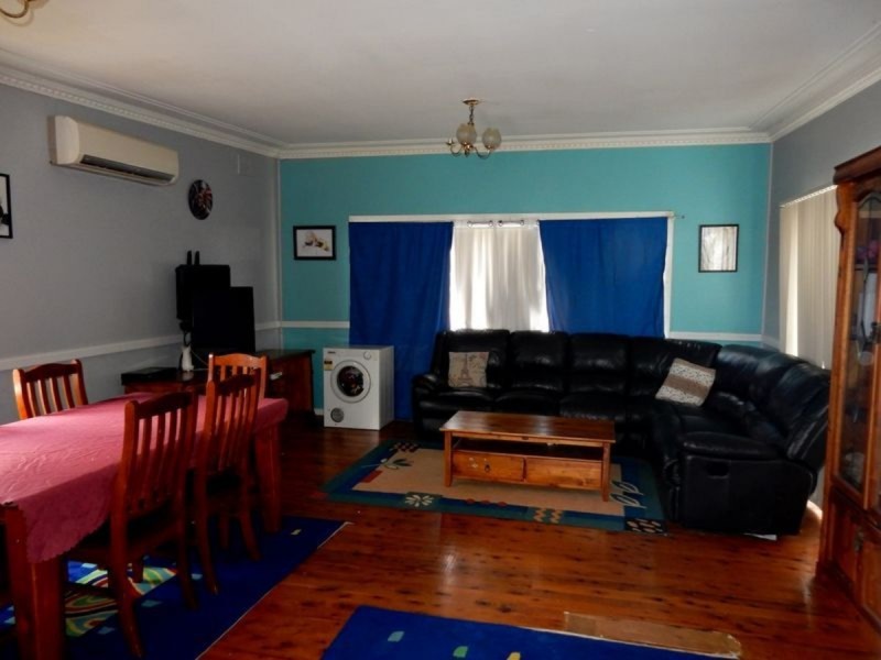 6 Bertha Street, Inverell NSW 2360