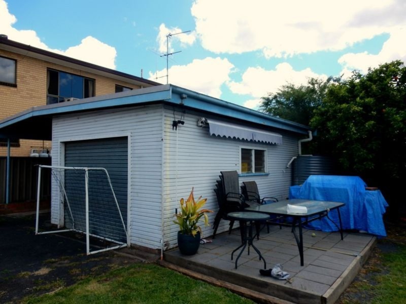 6 Bertha Street, Inverell NSW 2360