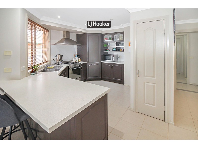 19 Brownleigh Vale Drive, Inverell NSW 2360