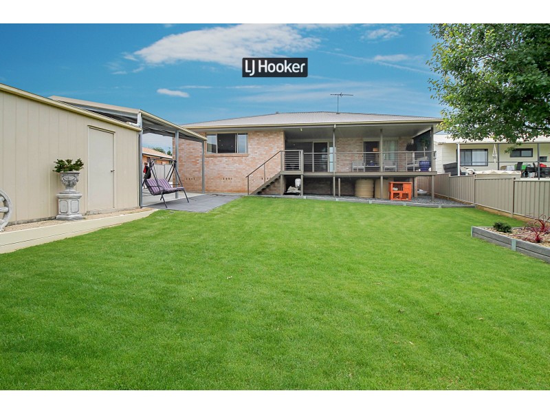 19 Brownleigh Vale Drive, Inverell NSW 2360