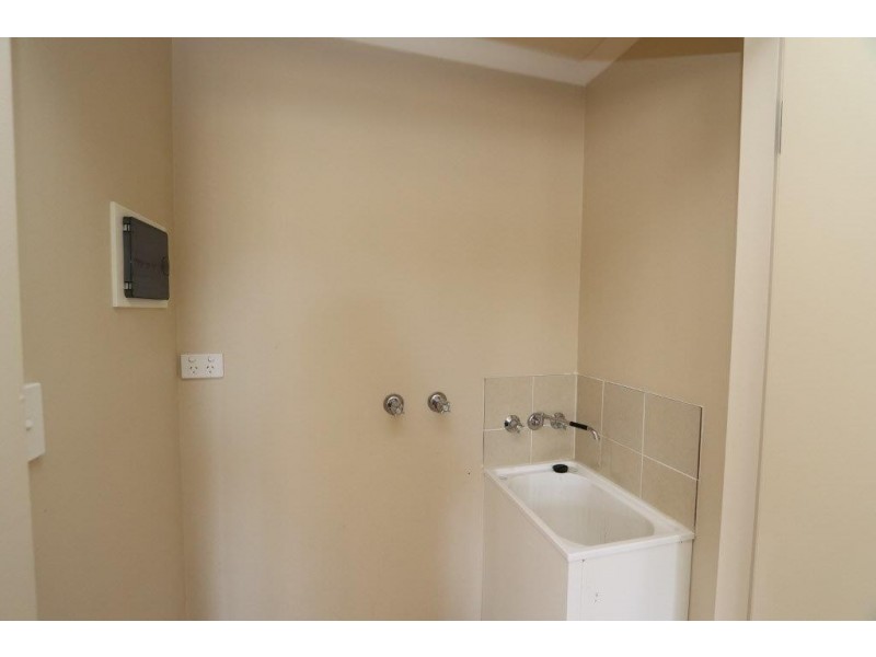 15 Albury Street, Inverell NSW 2360