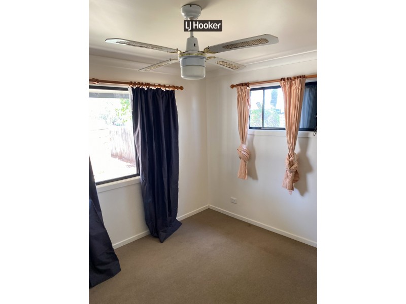 4 Burnett Street, Inverell NSW 2360