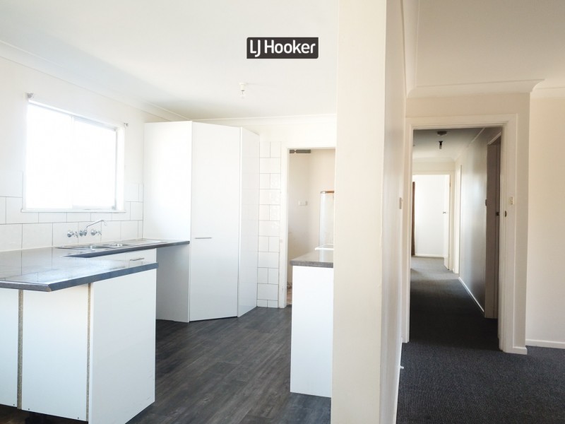 19 Moore Street, Inverell NSW 2360
