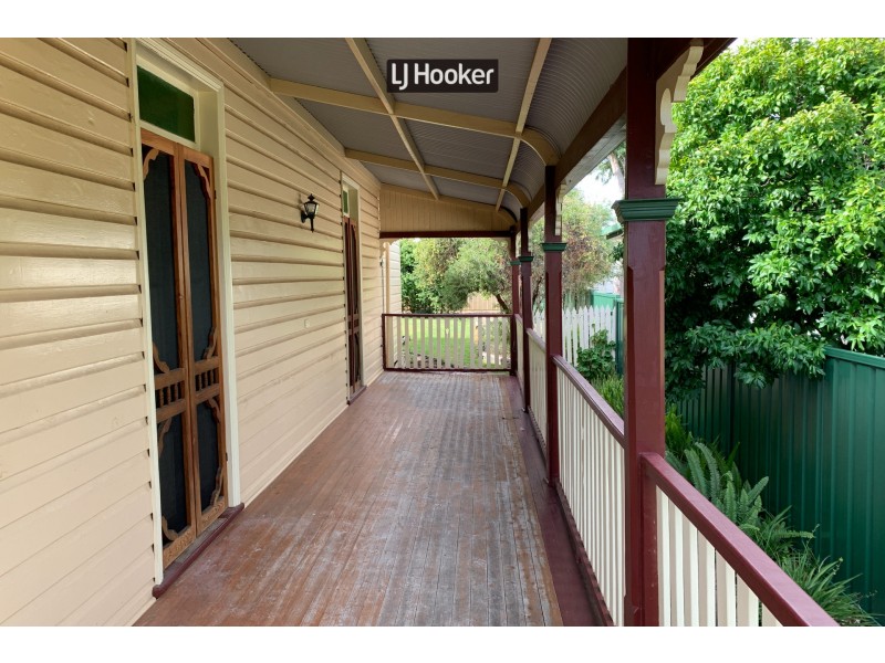 41 High Street, Inverell NSW 2360