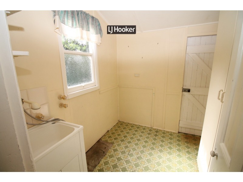 41 High Street, Inverell NSW 2360