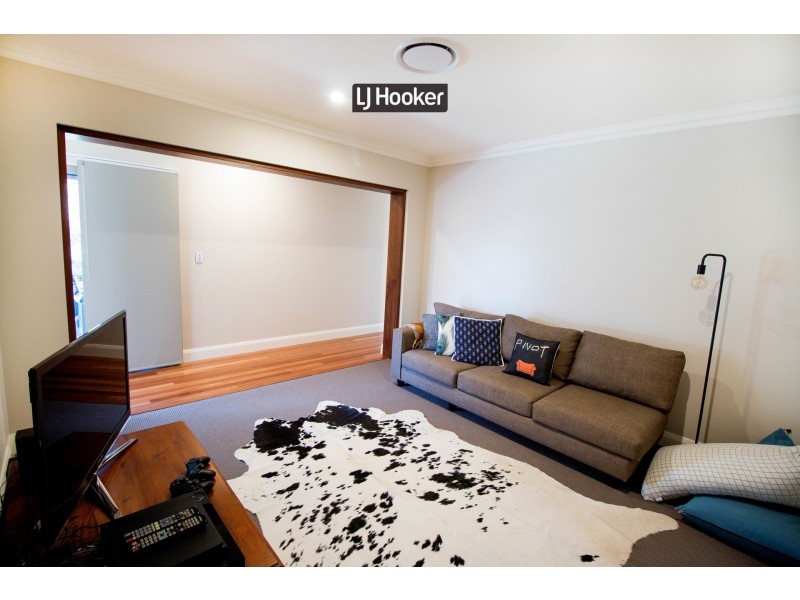 8 Box Tree Place, Inverell NSW 2360