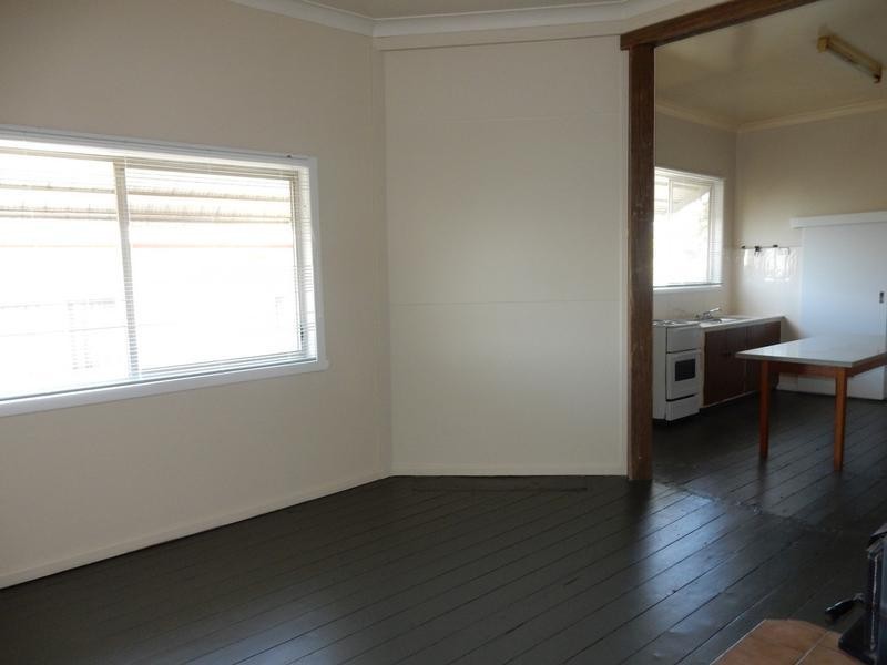 16 Jack Street, Inverell NSW 2360