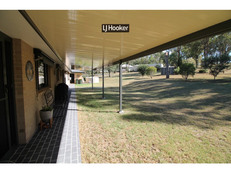 46 Caloola Drive, Inverell NSW 2360