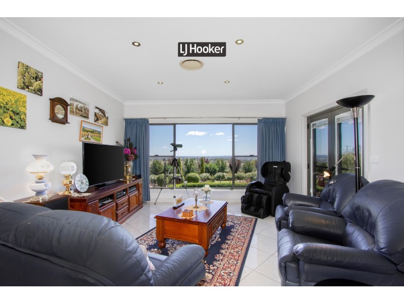 90B Doncaster Drive, Inverell NSW 2360