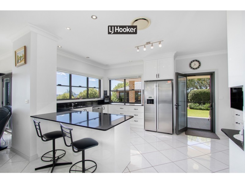 90B Doncaster Drive, Inverell NSW 2360