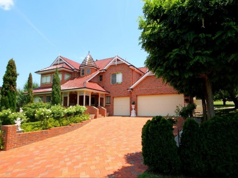 83 Gordon Street, Inverell NSW 2360