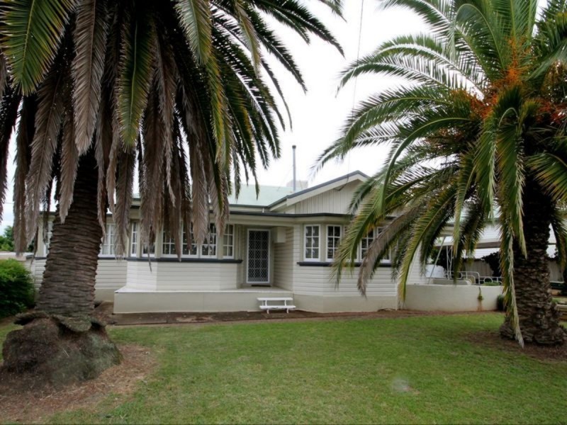 23 Herbert Street, Inverell NSW 2360