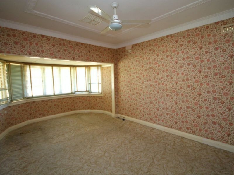 23 Herbert Street, Inverell NSW 2360