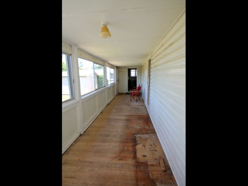 23 Herbert Street, Inverell NSW 2360