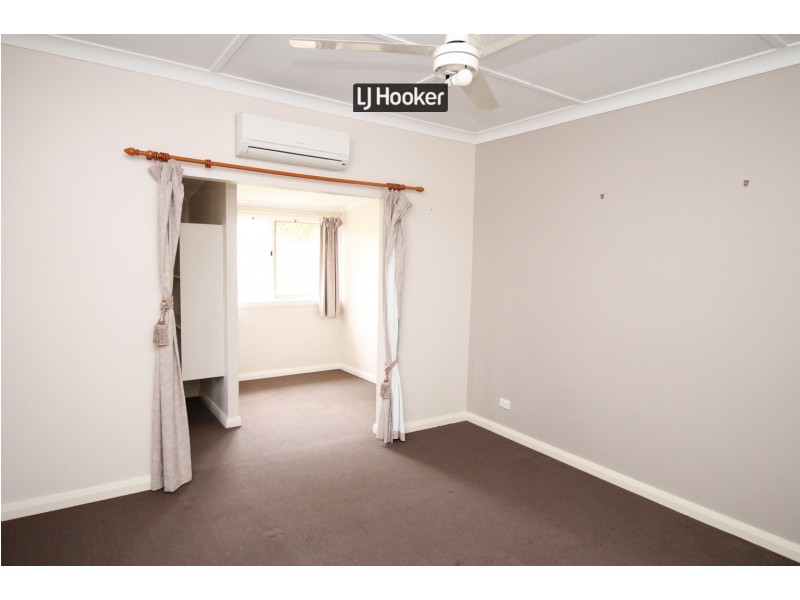21 Lang Street, Inverell NSW 2360