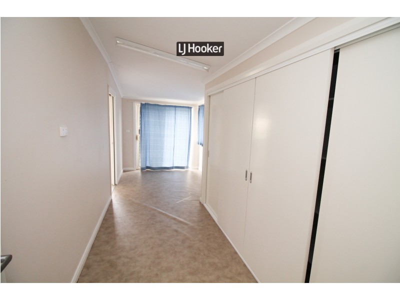 21 Lang Street, Inverell NSW 2360