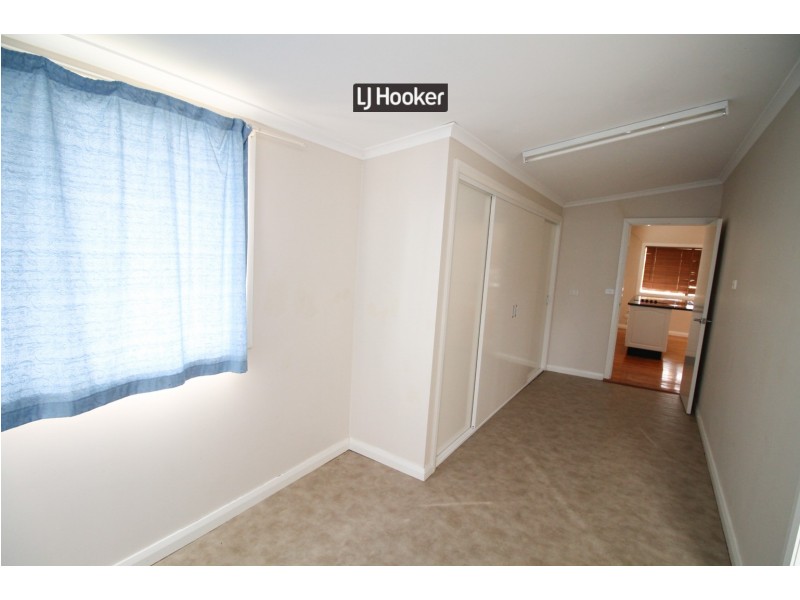 21 Lang Street, Inverell NSW 2360