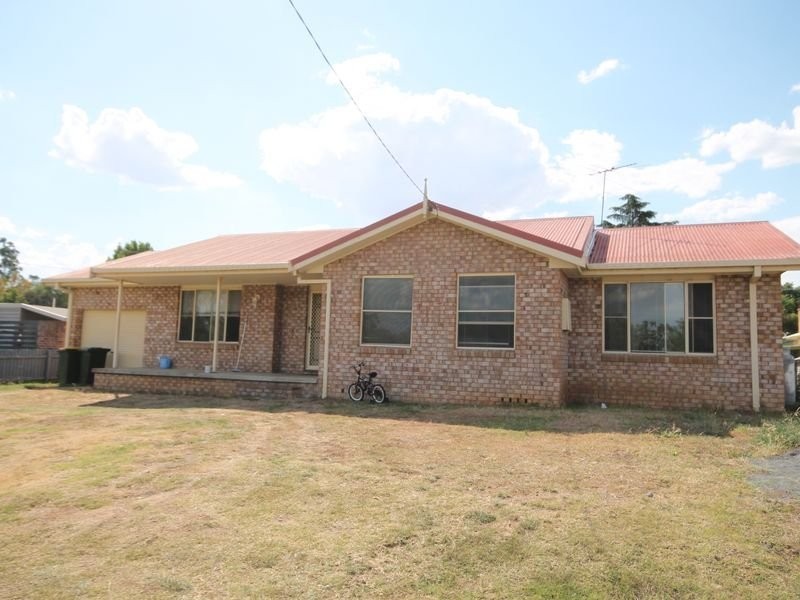 2/3 George Street, Inverell NSW 2360