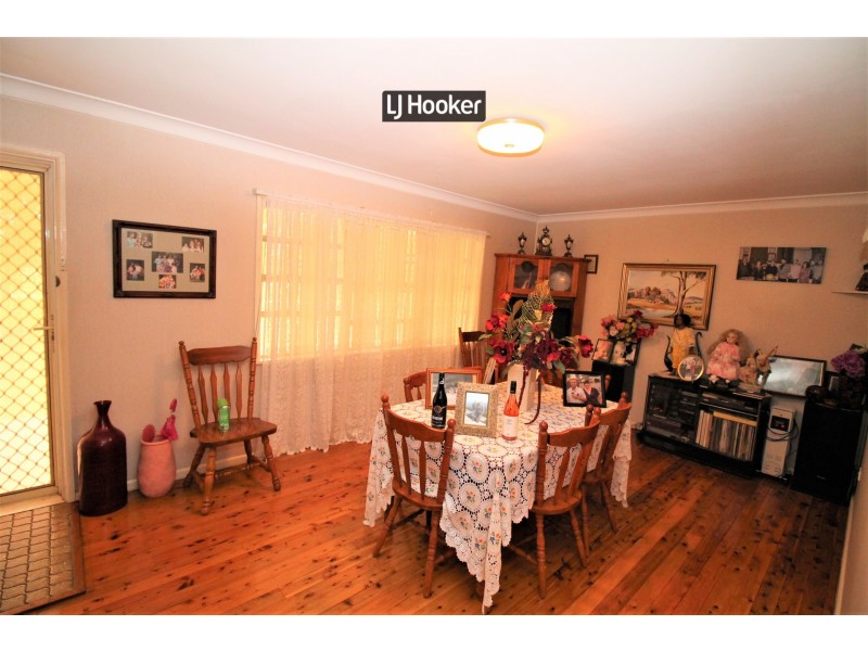 5 Moore Street, Inverell NSW 2360