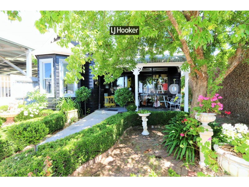 232 Byron Street, Inverell NSW 2360