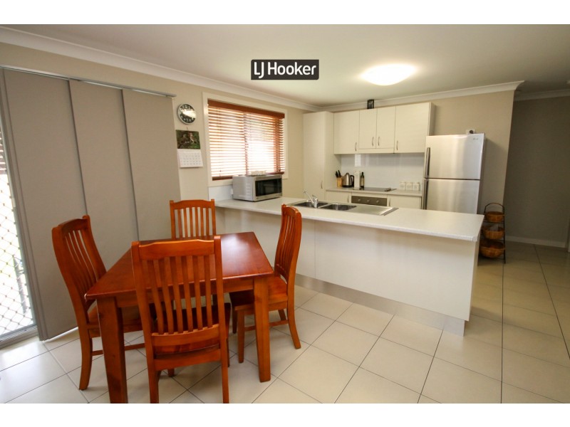 12A Brownleigh Vale Drive, Inverell NSW 2360