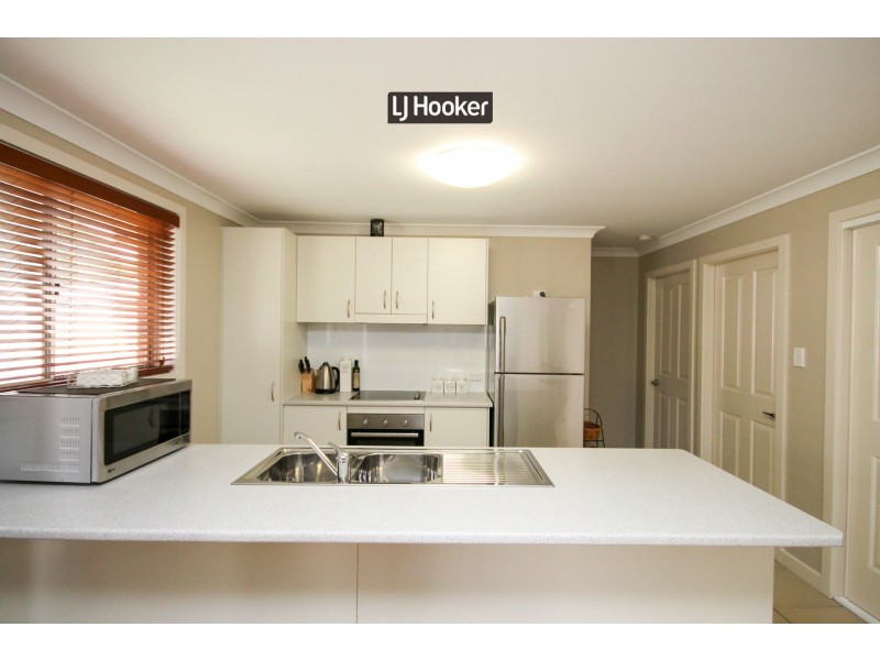 12A Brownleigh Vale Drive, Inverell NSW 2360