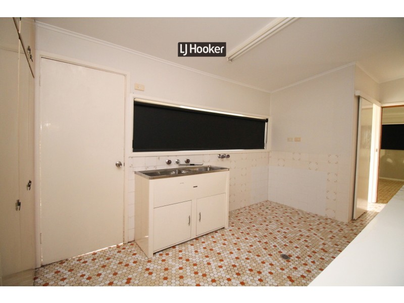 2-6 Dumboy Street, Inverell NSW 2360