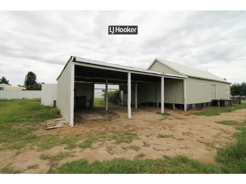 2-6 Dumboy Street, Inverell NSW 2360