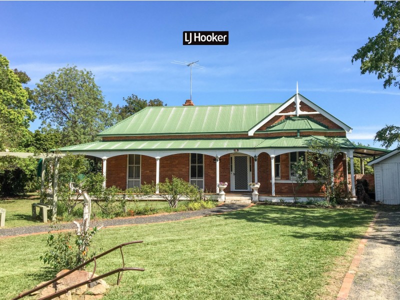 54 Brae Street, Inverell NSW 2360
