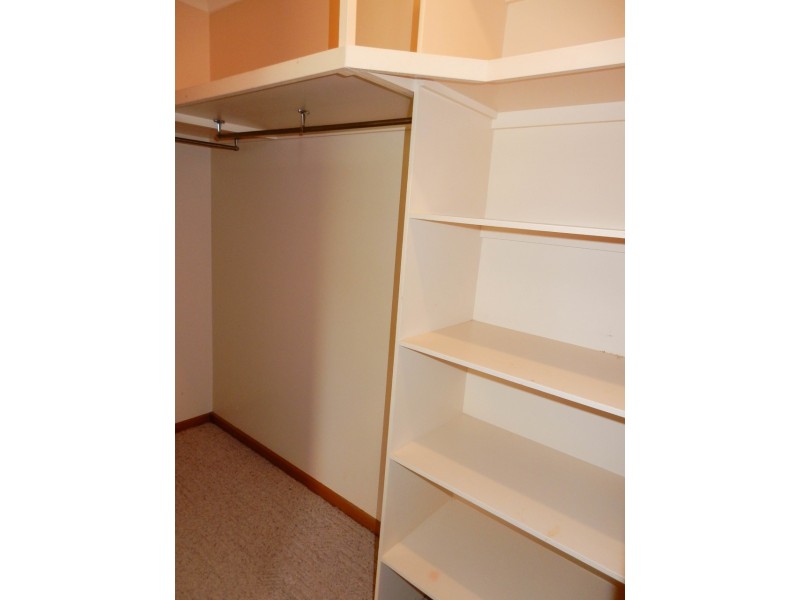 18 Zircon Street, Inverell NSW 2360