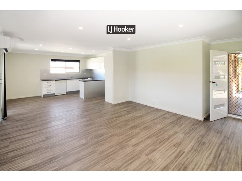 7 Deodara Drive, Inverell NSW 2360
