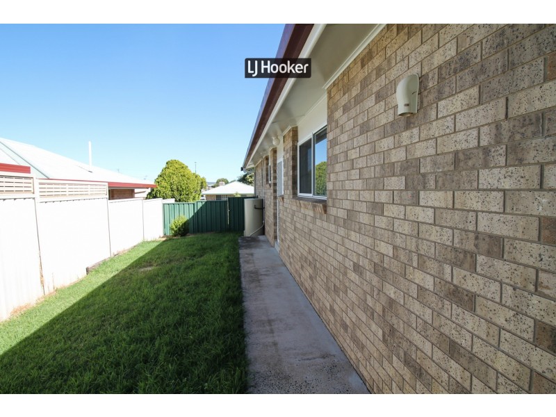 7 Deodara Drive, Inverell NSW 2360