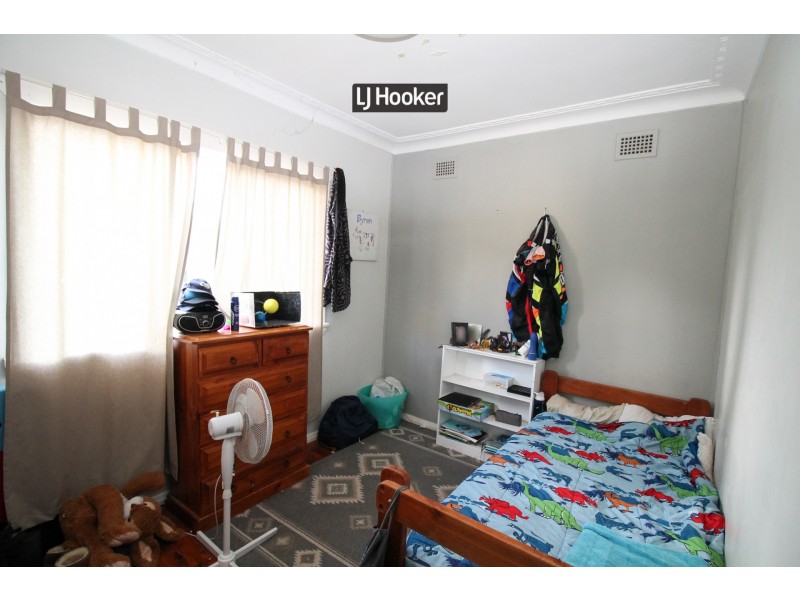 28 Clive Street, Inverell NSW 2360