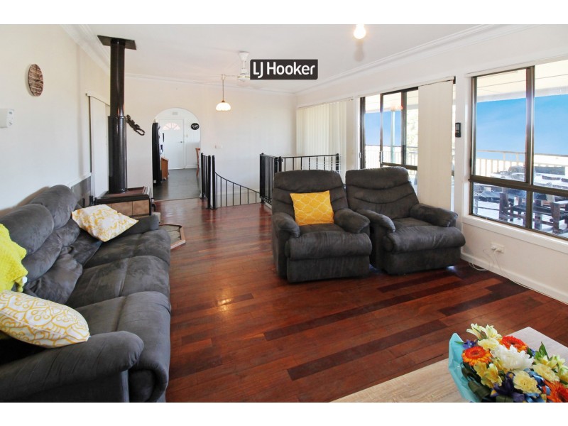 28 Lewin Street, Inverell NSW 2360