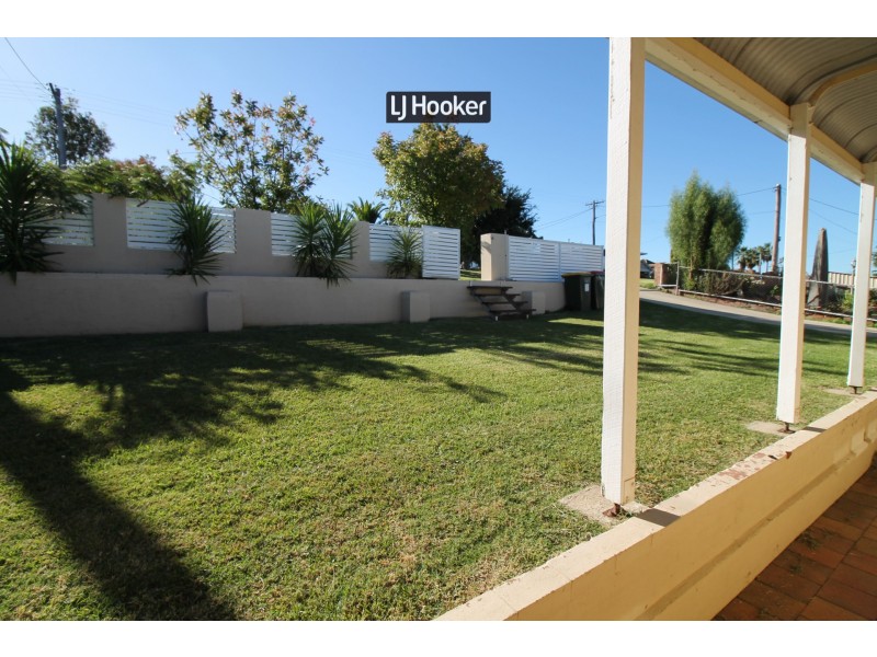 28 Lewin Street, Inverell NSW 2360