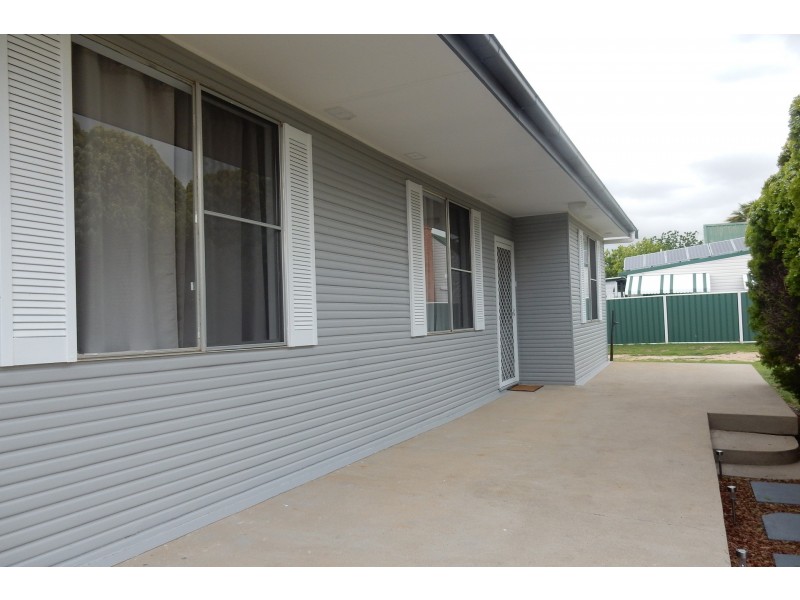 6 William Street, Inverell NSW 2360