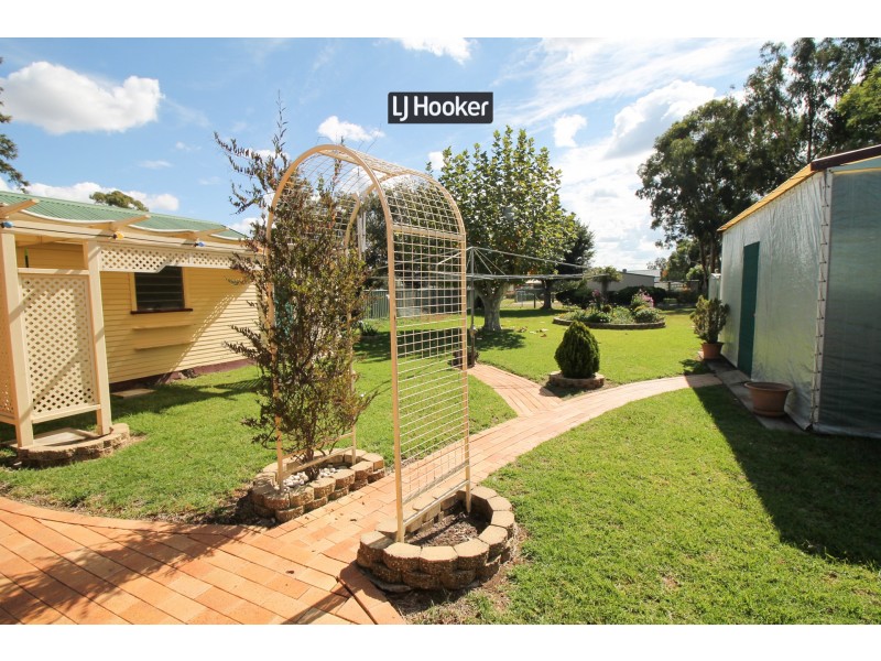 104 Brae Street, Inverell NSW 2360