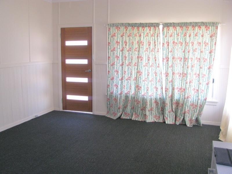 1A Oak Place, Inverell NSW 2360