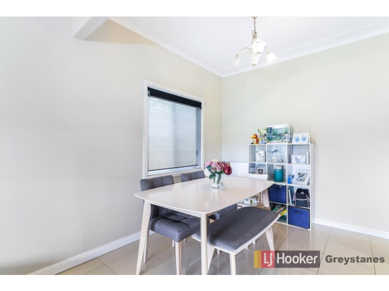 8 MAUREEN PLACE, Blacktown NSW 2148