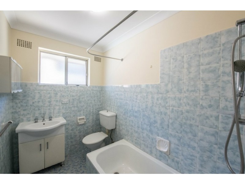 5/296 MERRYLANDS ROAD, Merrylands NSW 2160