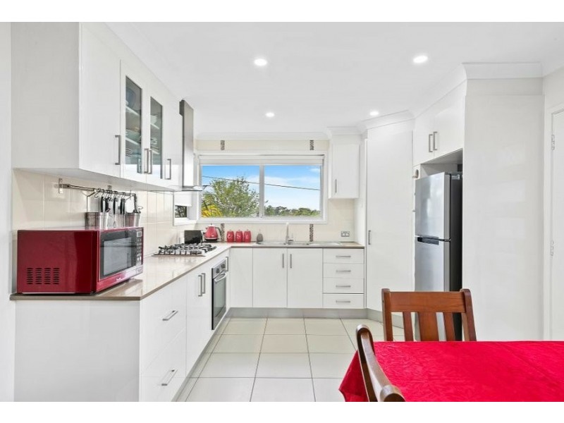 8 LLOYD STREET, Greystanes NSW 2145