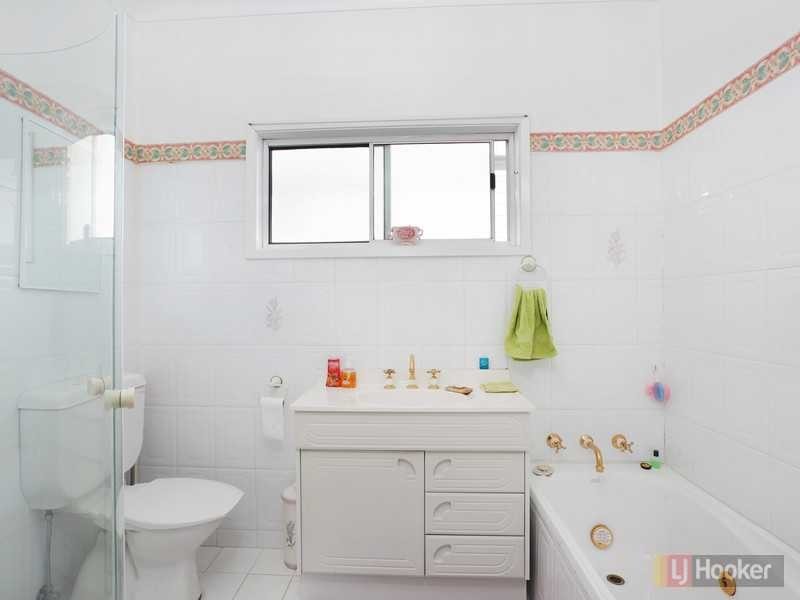 42 Ringrose Avenue, Greystanes NSW 2145