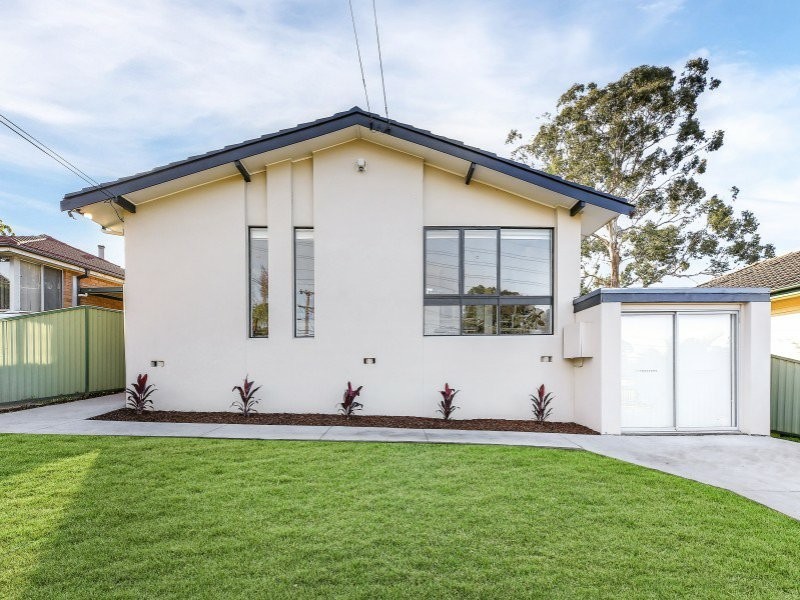 31 Dahlia Street, Greystanes NSW 2145