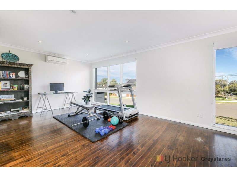 31 Dahlia Street, Greystanes NSW 2145