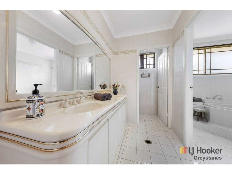 9 Benaud Street, Greystanes NSW 2145