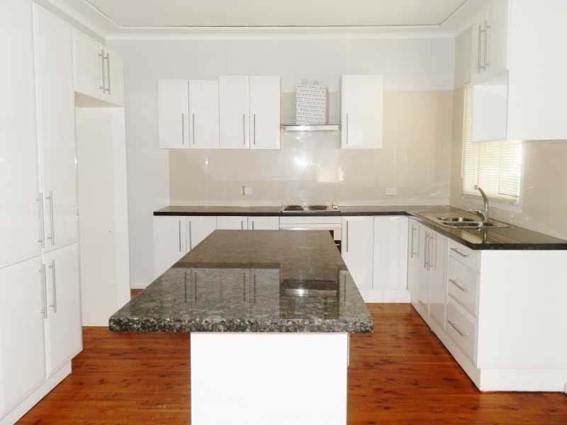 25 Albert Street, Guildford NSW 2161