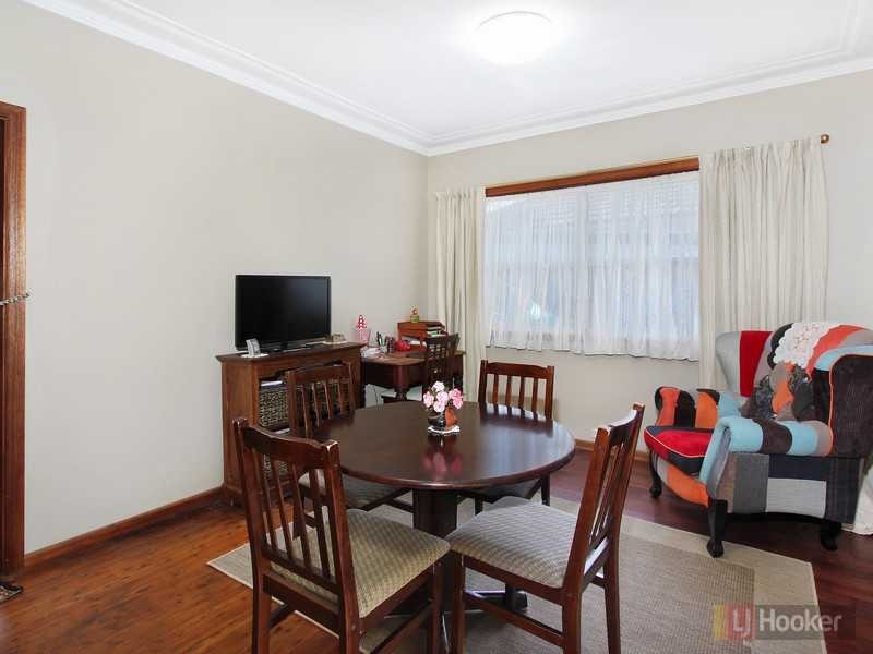 155 Fitzwilliam Road, Toongabbie NSW 2146