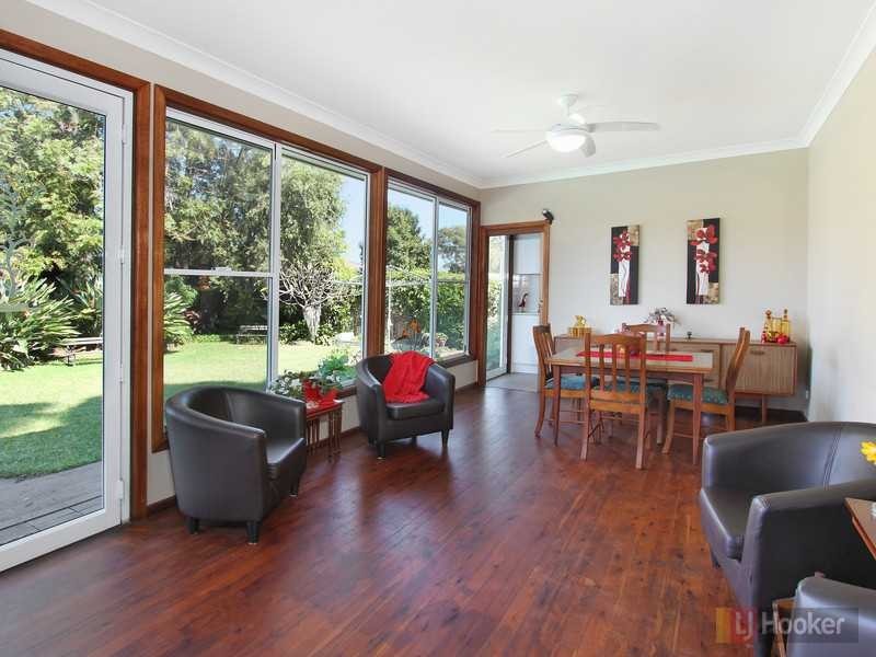 155 Fitzwilliam Road, Toongabbie NSW 2146