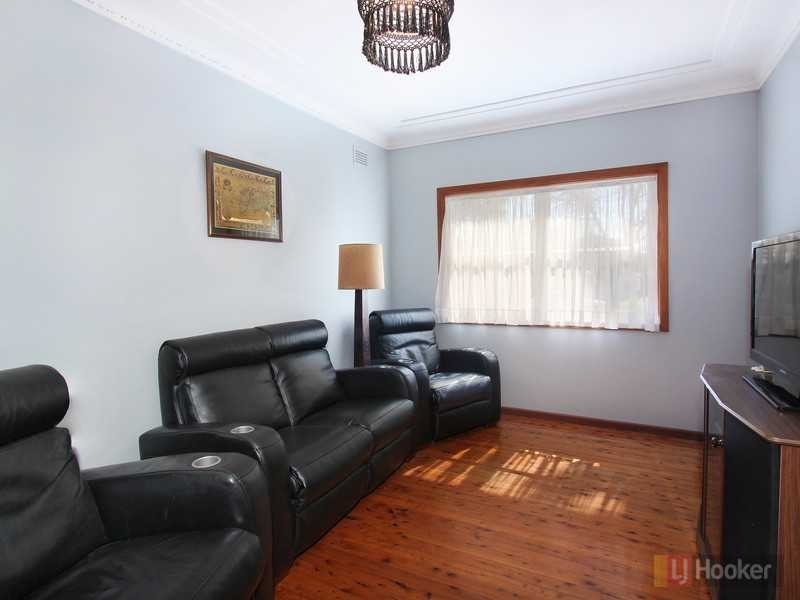 155 Fitzwilliam Road, Toongabbie NSW 2146