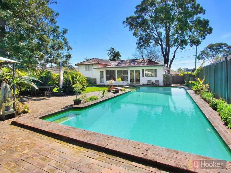 155 Fitzwilliam Road, Toongabbie NSW 2146